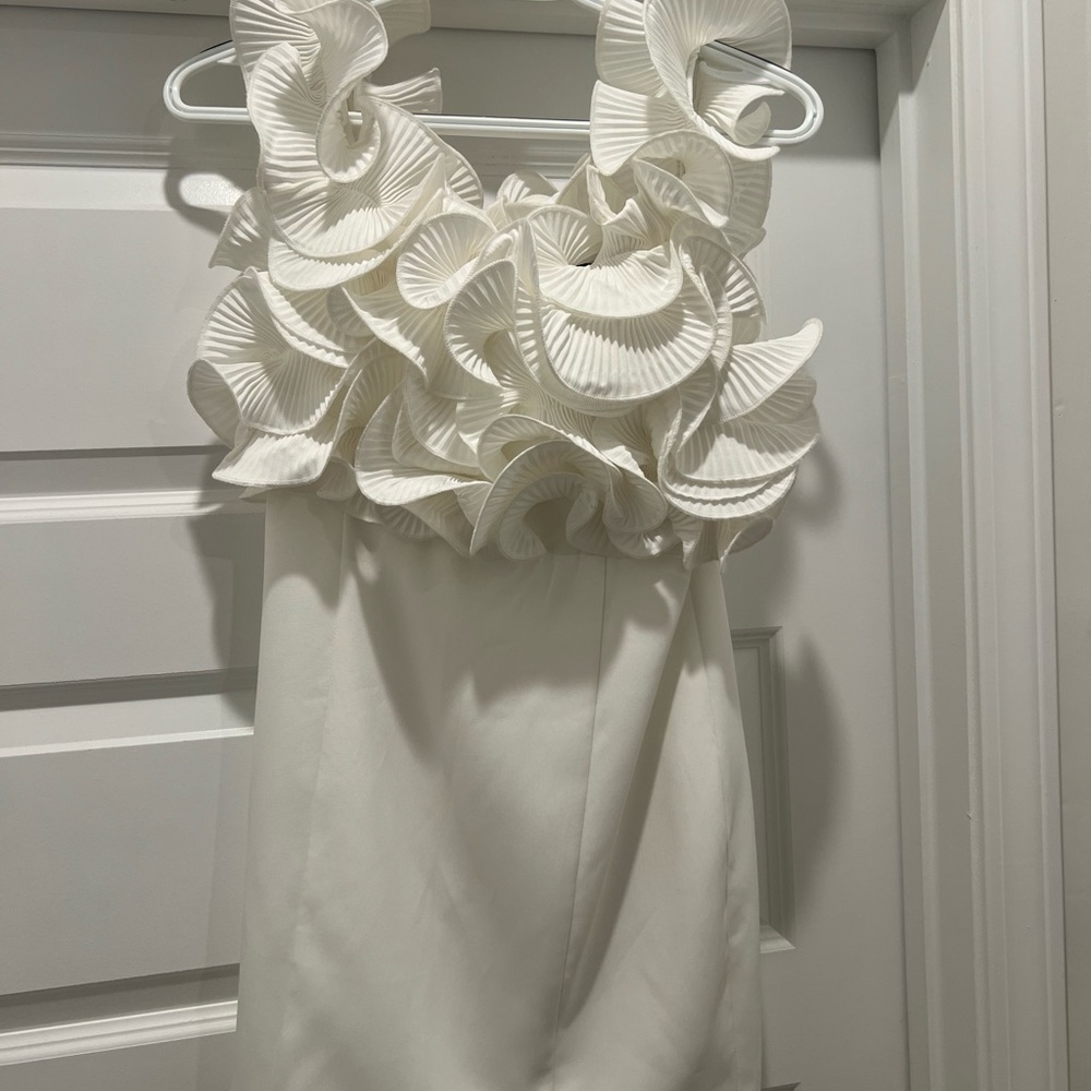 Elegant White Ruffled Top